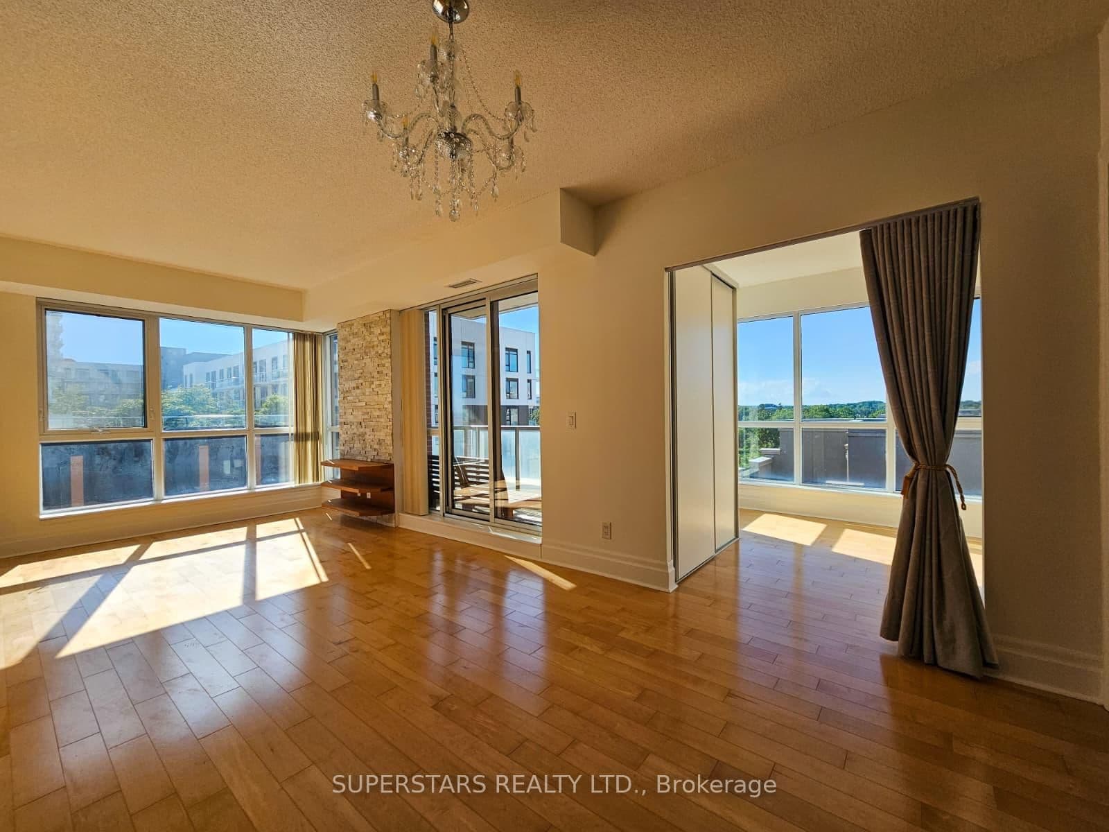 1 Upper Duke Crescent, Unit 509 - Image 4