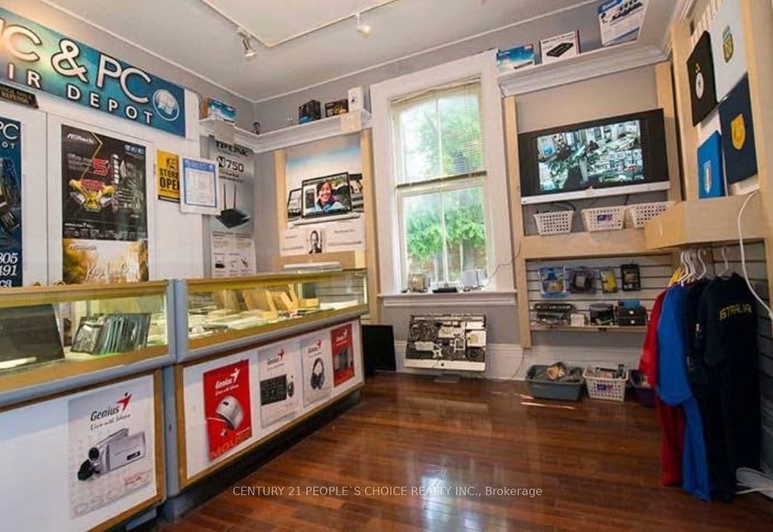 69 Main Street N - Image 2