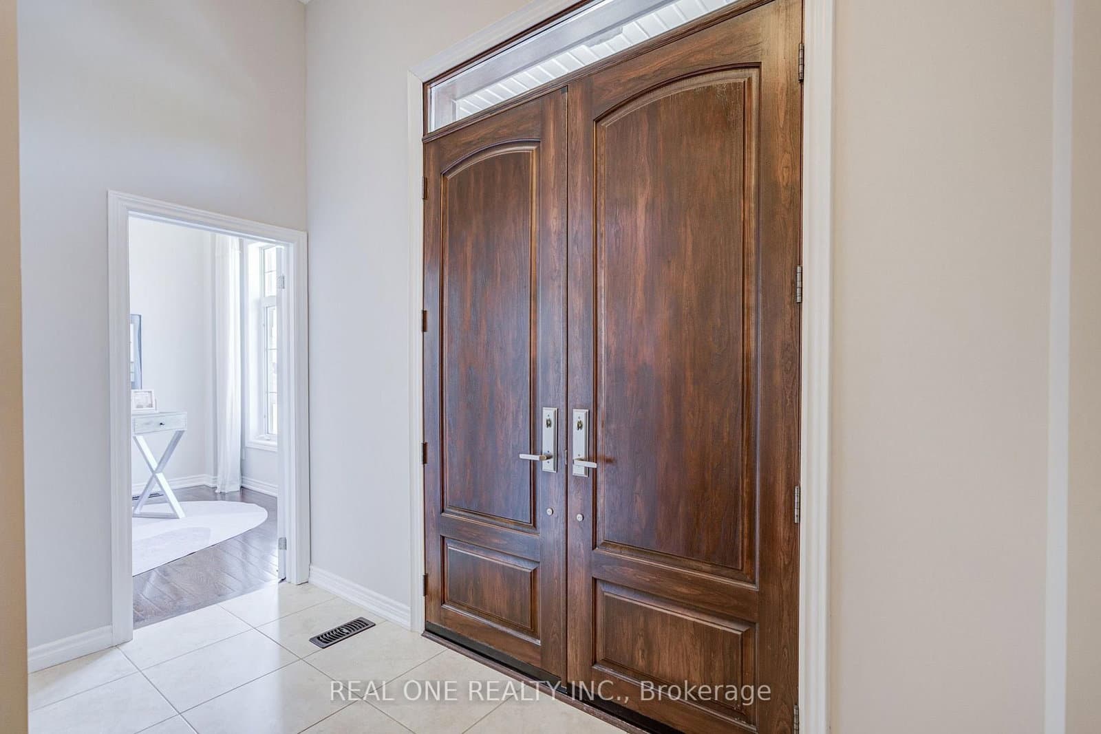 66 Wozniak Crescent - Image 3