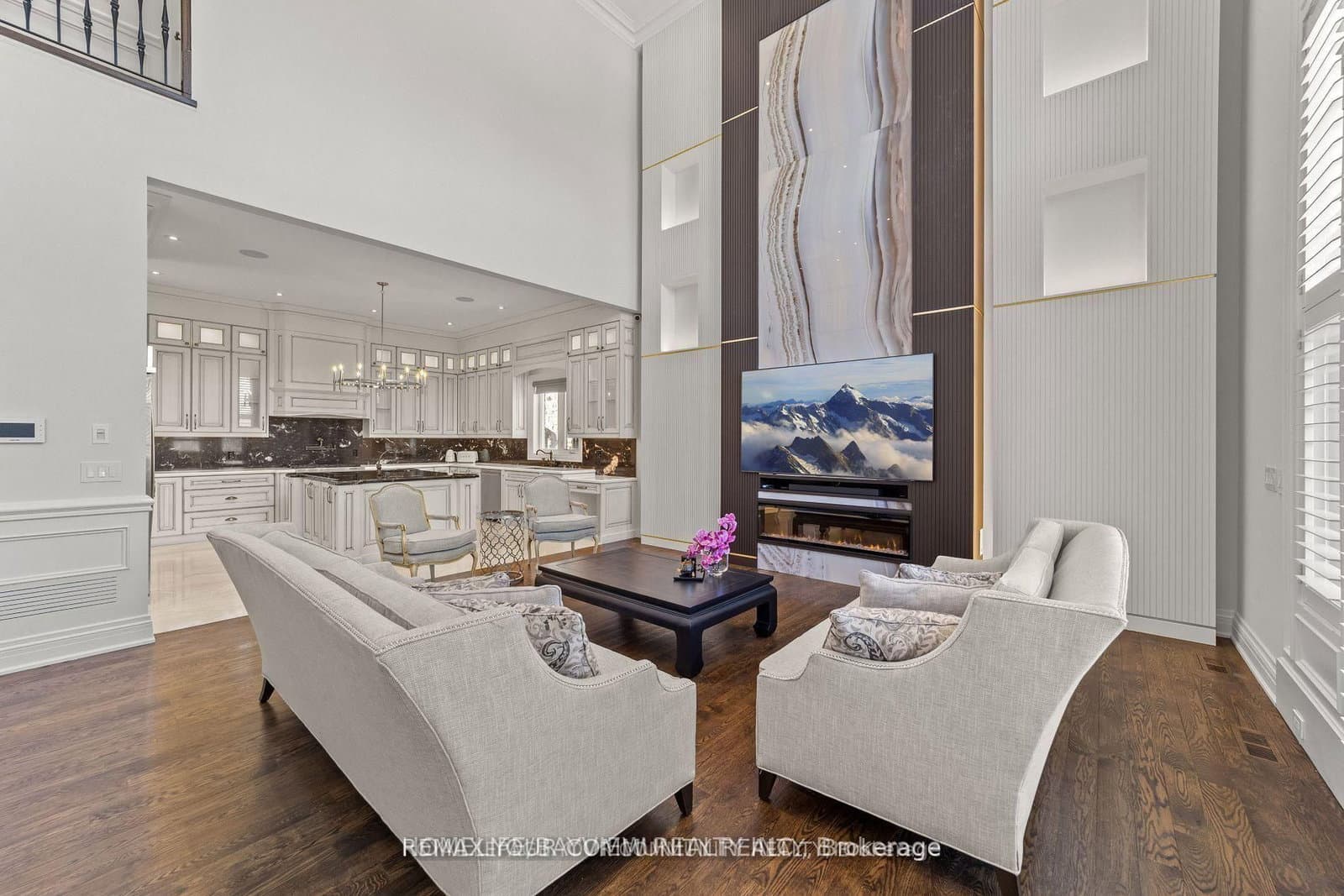 18 Parker Avenue - Image 2