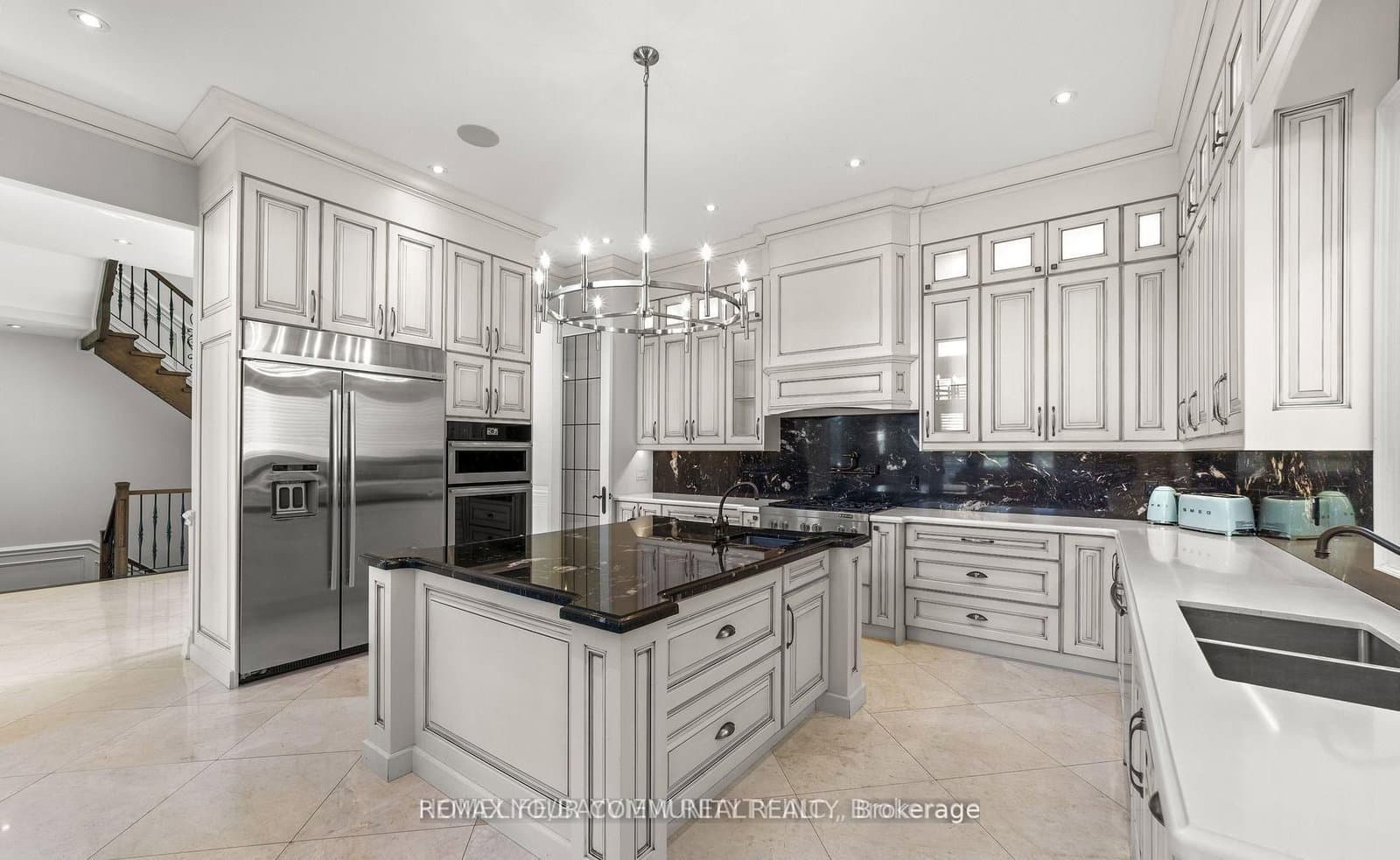 18 Parker Avenue - Image 5