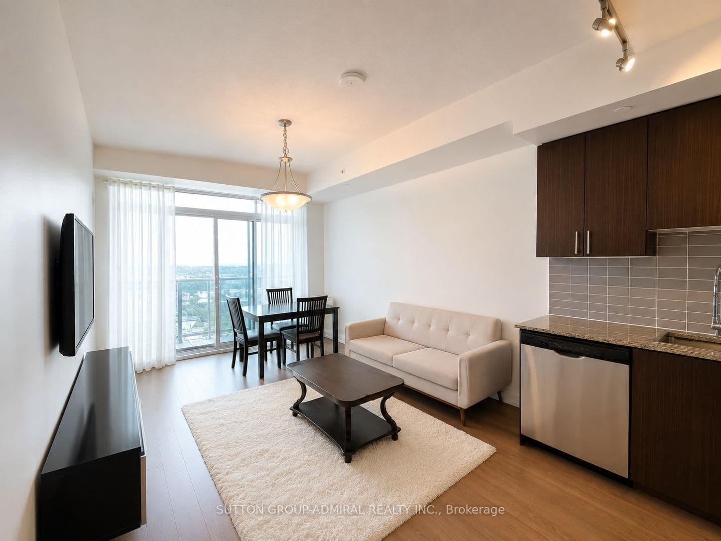 7165 Yonge Street, Unit 1915 - Image 2