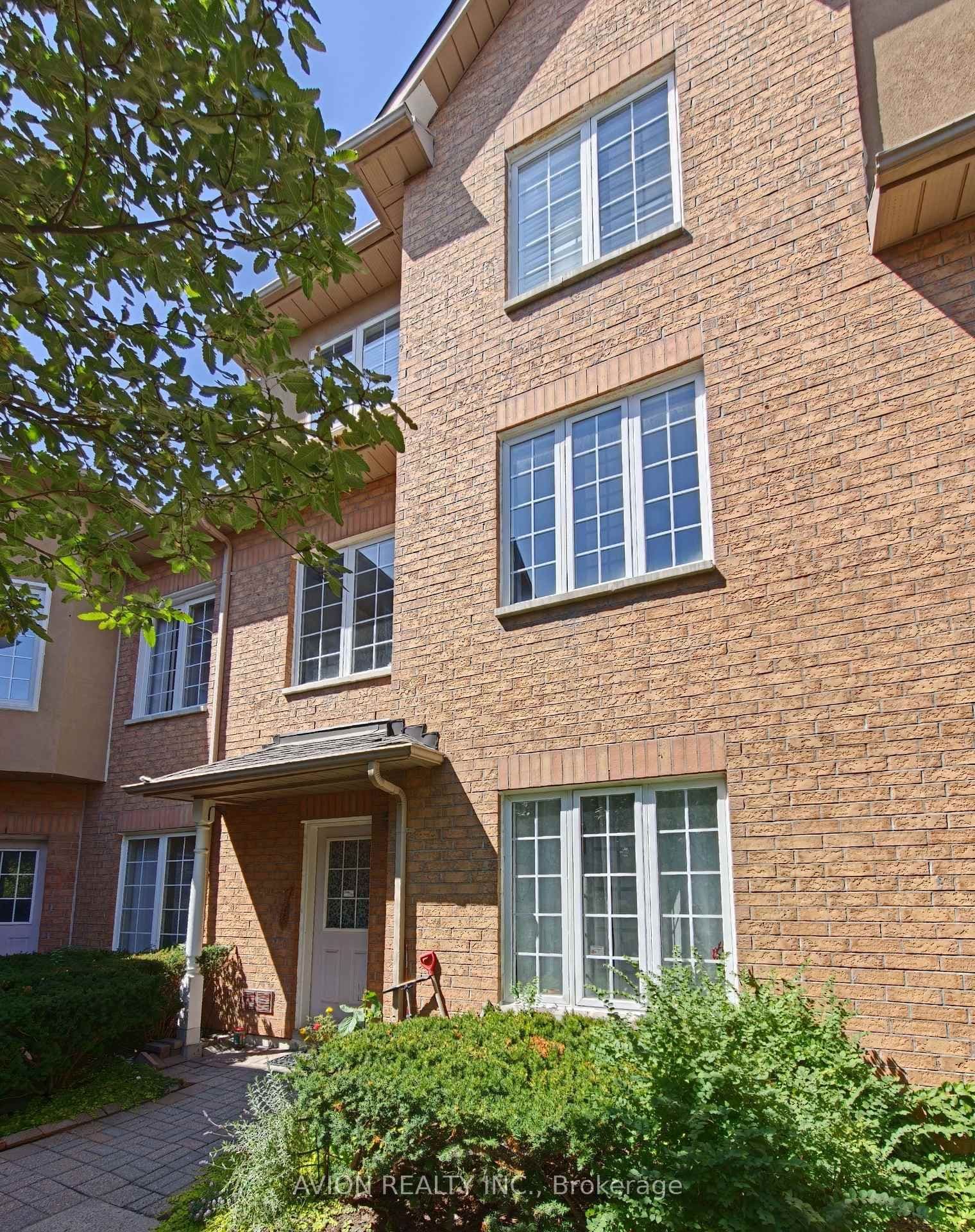 20 St Moritz Way, Unit 9 - Image 1