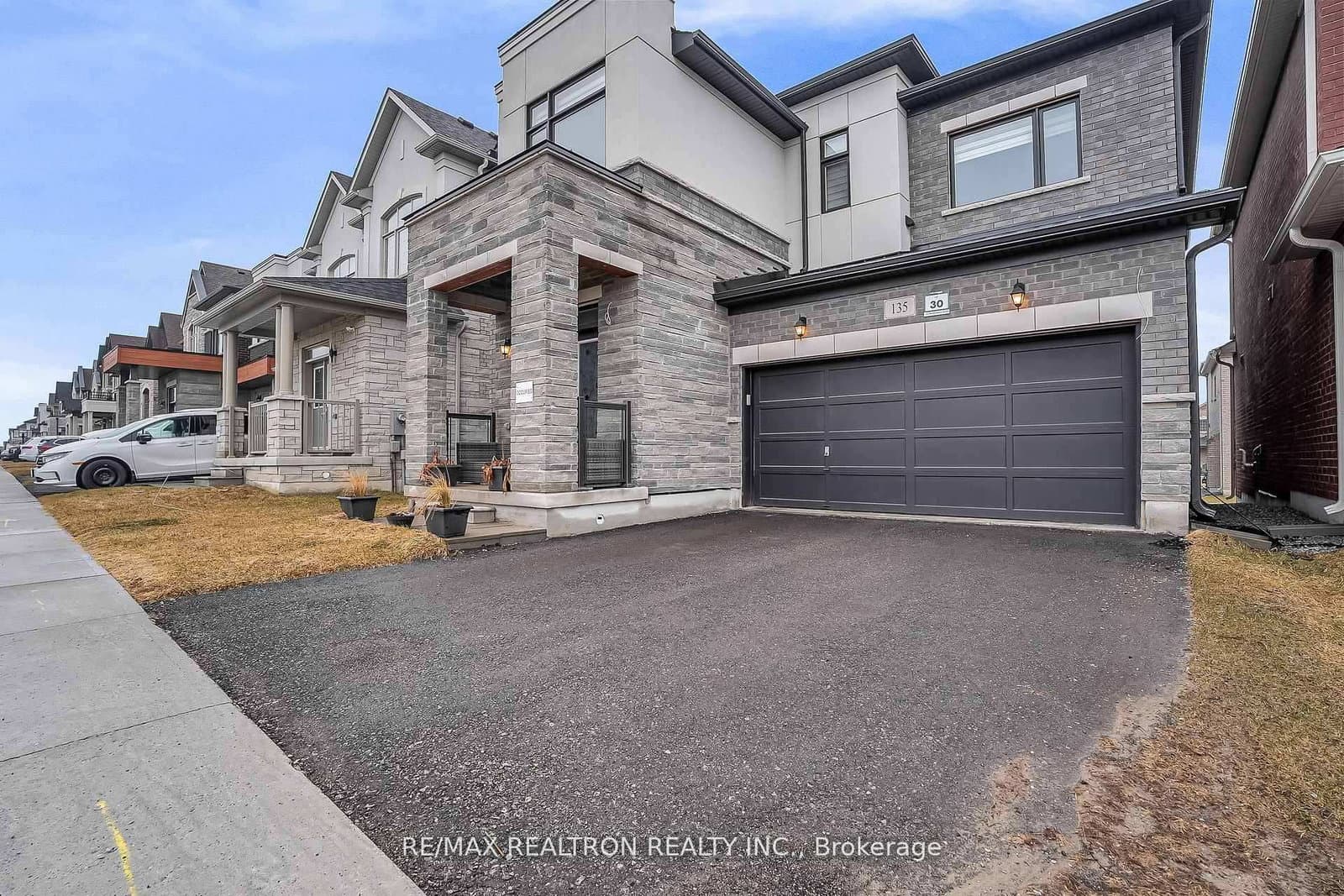 135 Prairie Rose Drive - Image 3