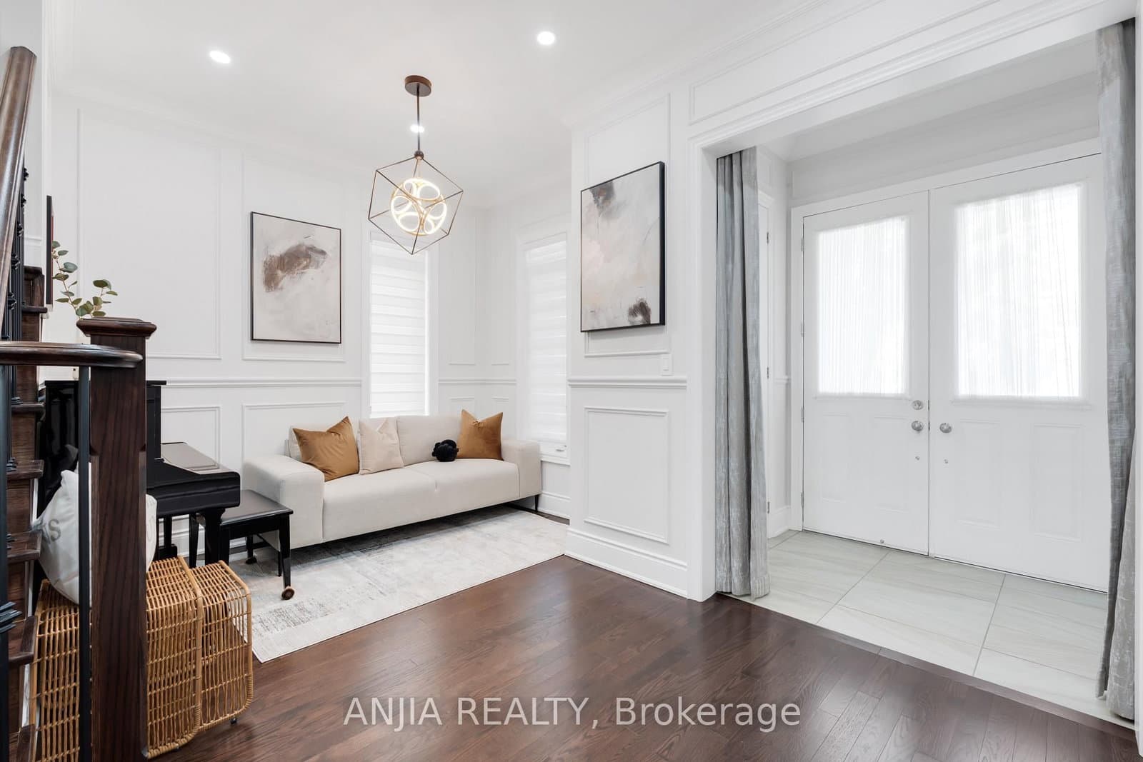 9 Mario Avenue - Image 2