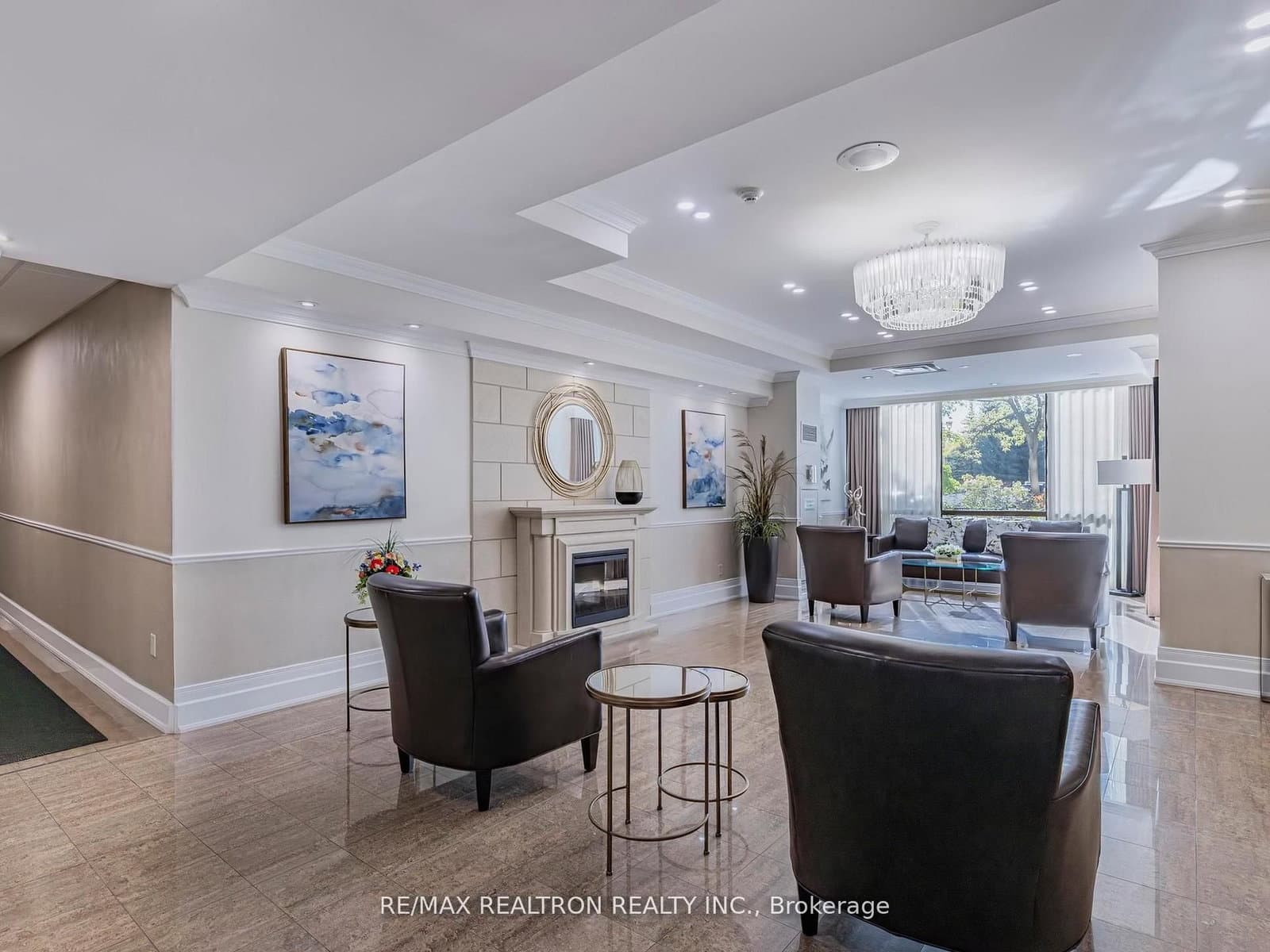 40 Harding Boulevard W, Unit 1015 - Image 5