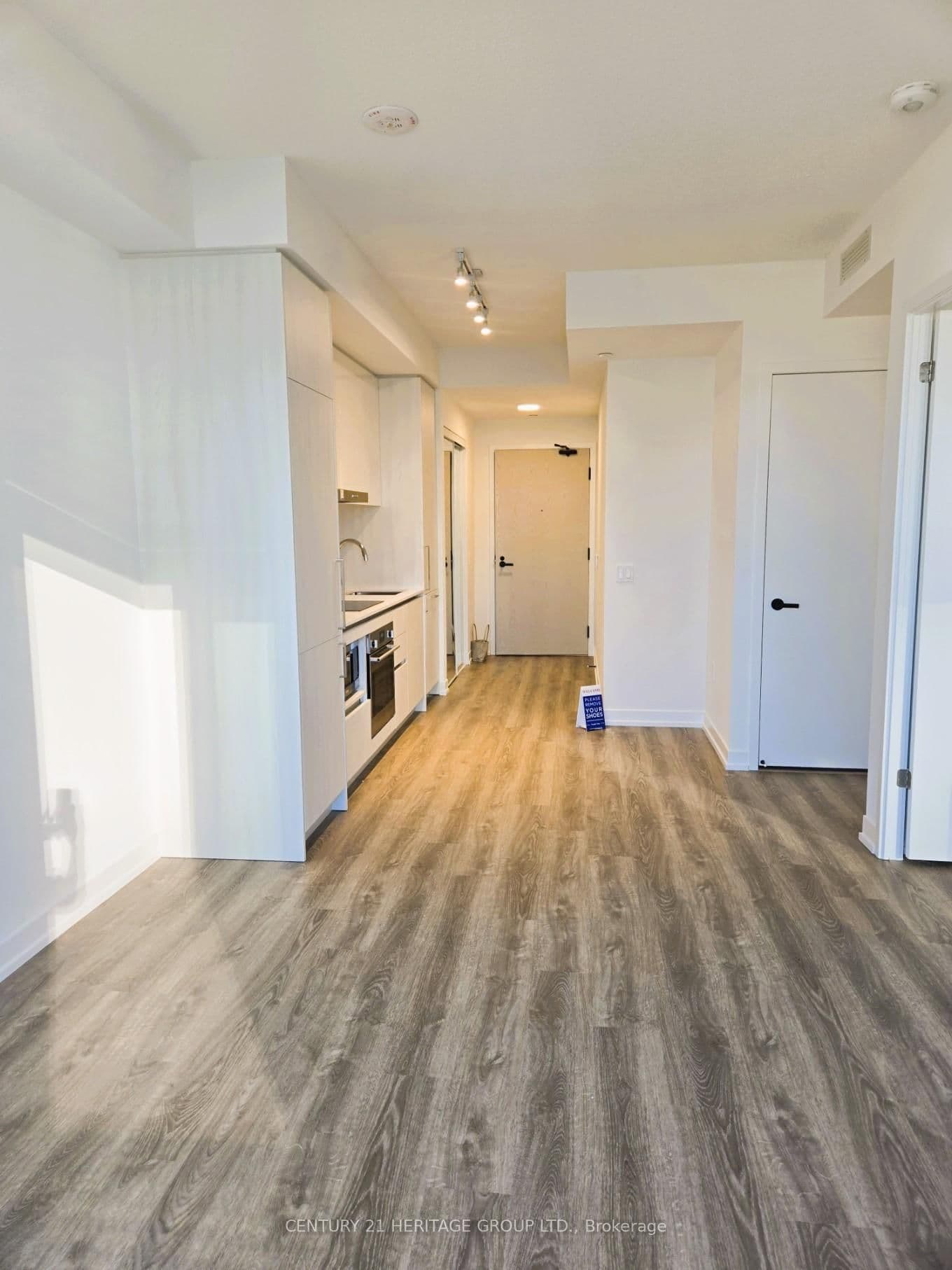 195 Commerce Street, Unit 4901 - Image 4