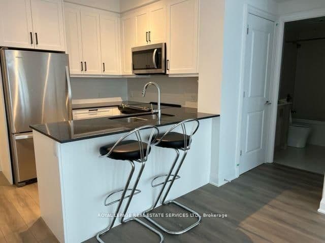20 Gatineau Drive, Unit 701 - Image 5