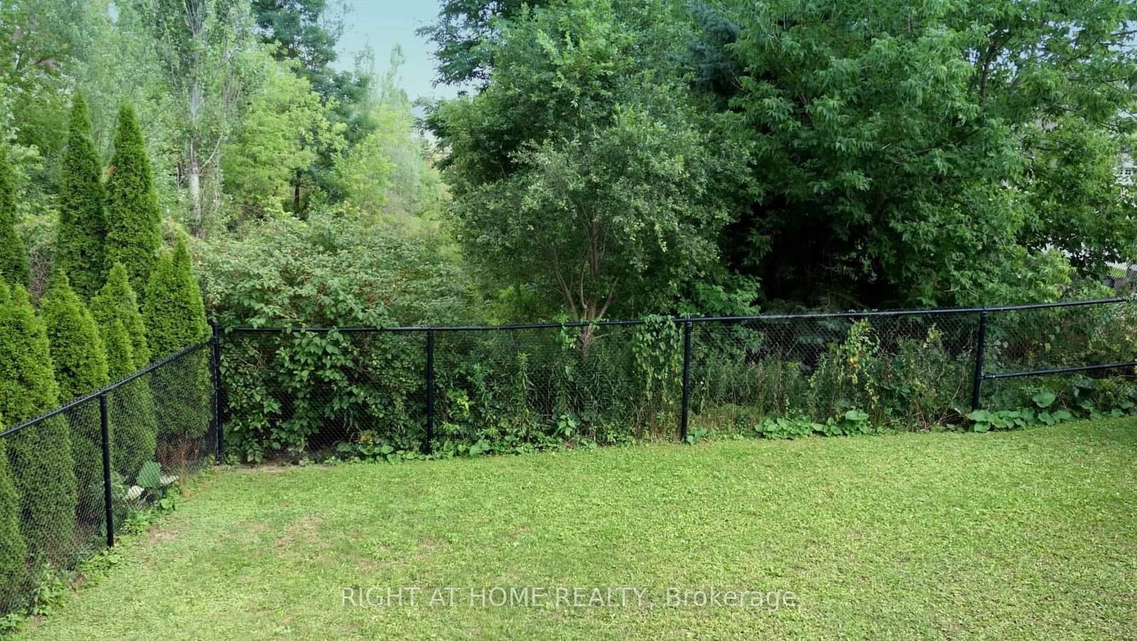 17 Bond Crescent - Image 4