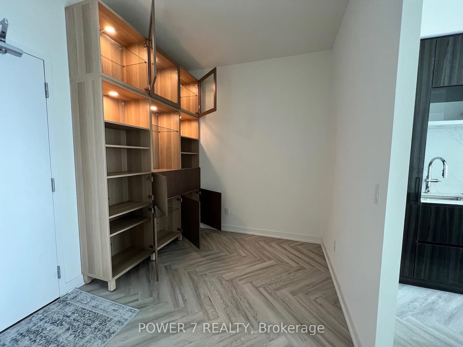 2 David Eyer Road, Unit 1422 - Image 2