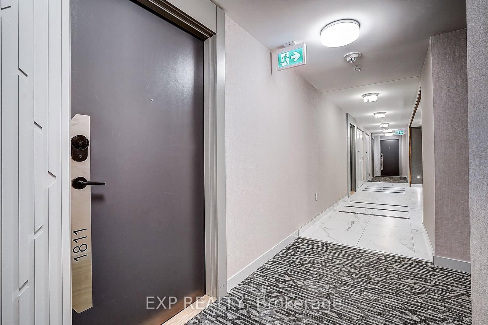 105 Oneida Crescent, Unit 1811 - Image 6