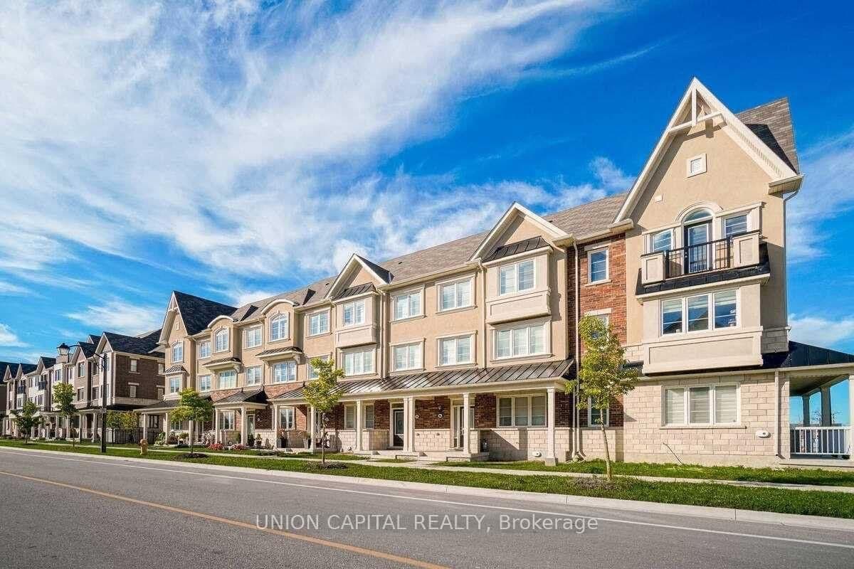 90 Cornell Centre Boulevard - Image 4