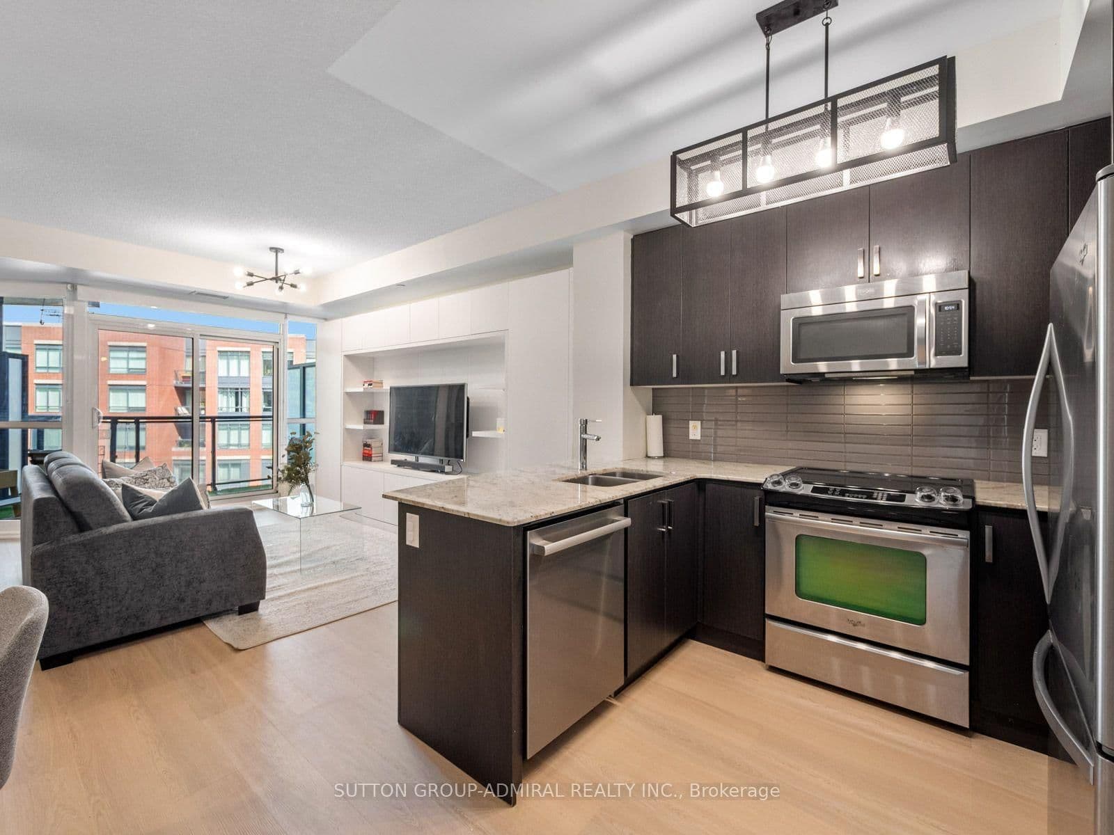 7608 Yonge Street, Unit 405 - Image 3