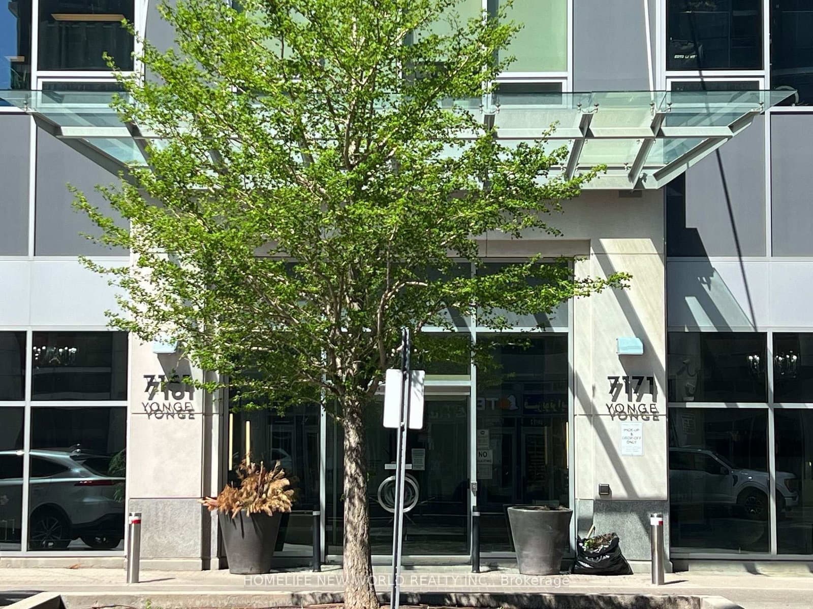 7161 Yonge Street, Unit 2335 - Image 4