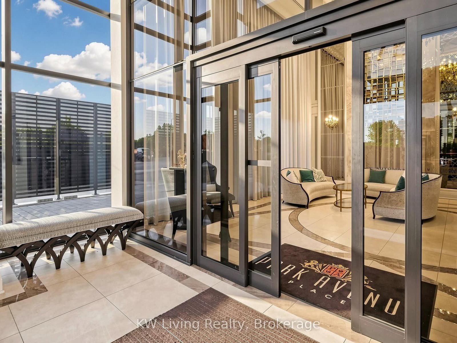 9075 Jane Street, Unit 2104 - Image 4
