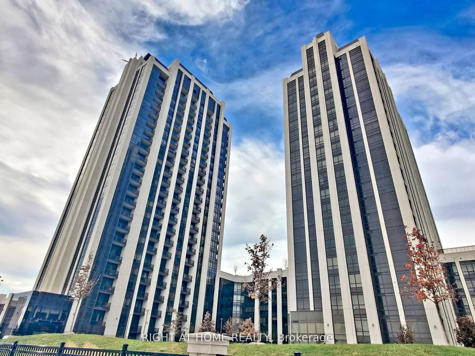 9075 Jane Street, Unit 106 - Image 2