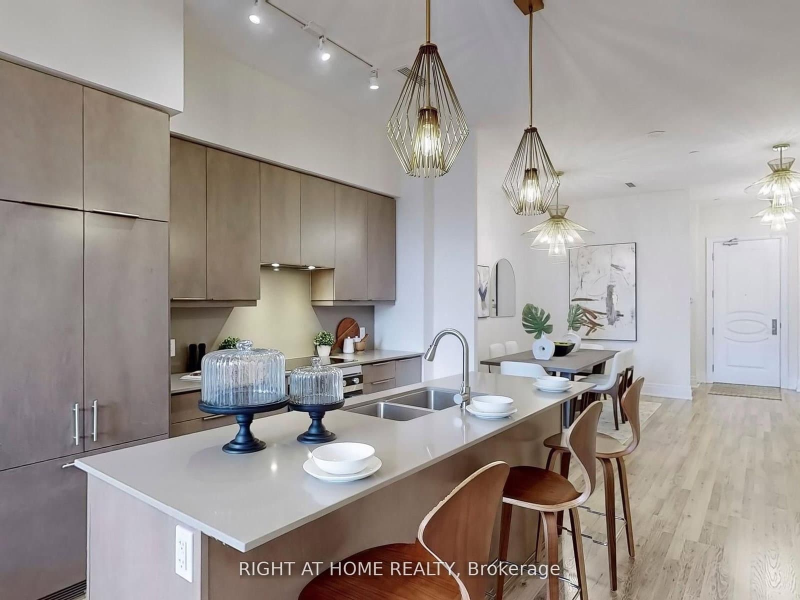 9075 Jane Street, Unit 106 - Image 4