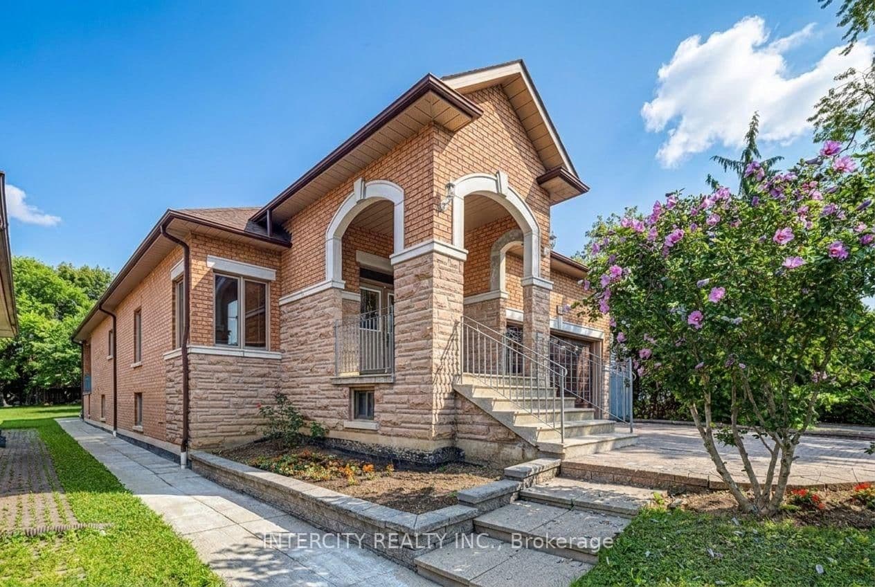42 Oak Avenue - Image 3