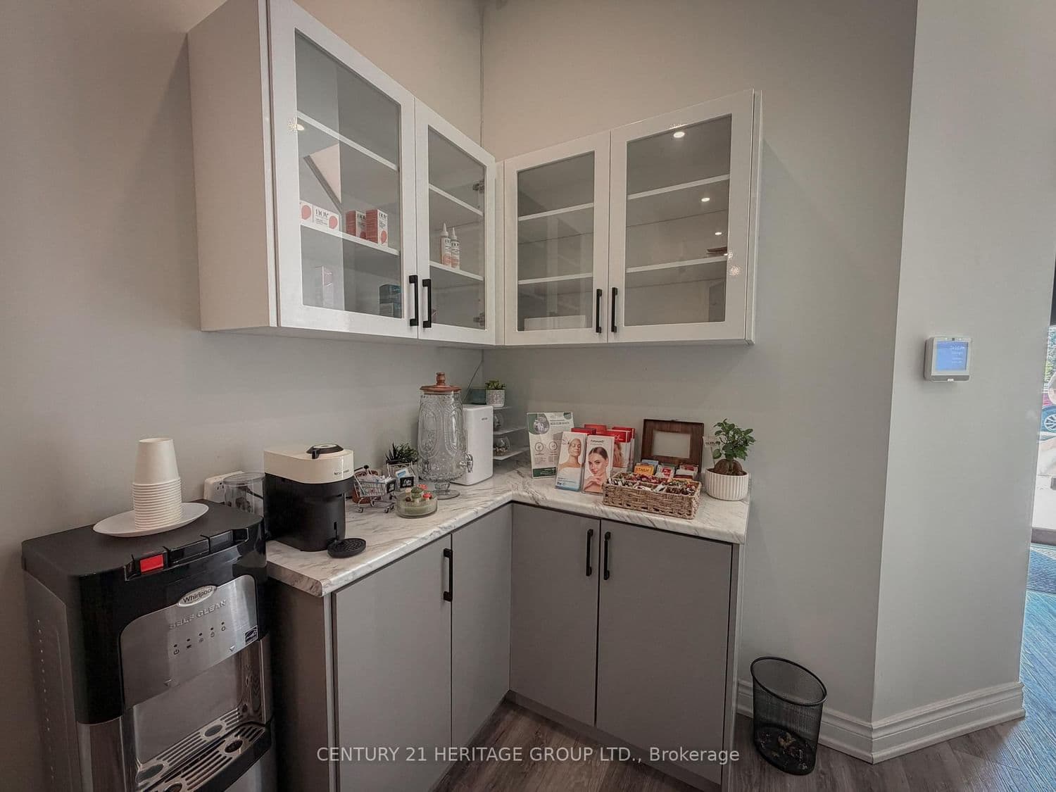 9737 Yonge Street, Unit 208 - Image 6