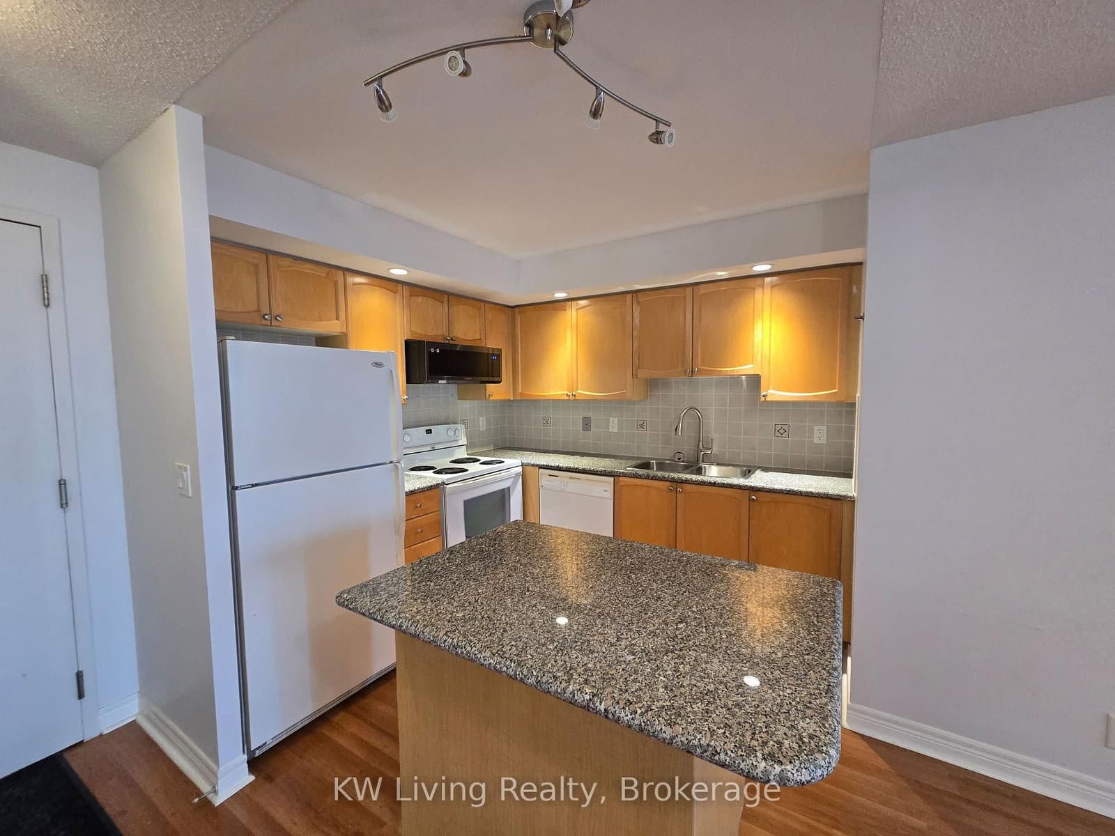 33 Cox Boulevard, Unit 701 - Image 2