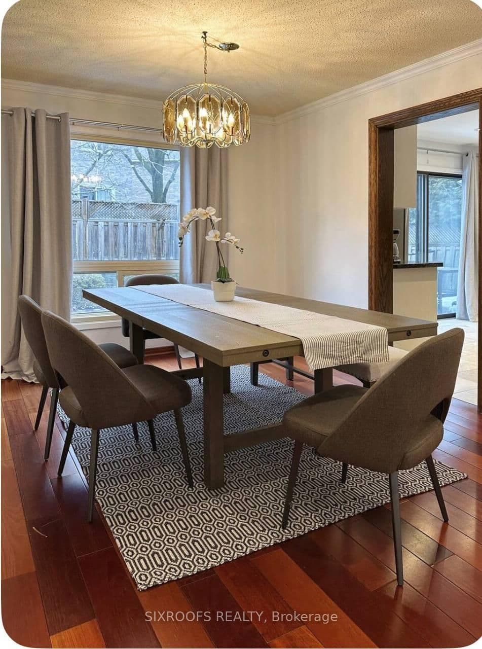43 Eleanor Circle, Unit Main - Image 1