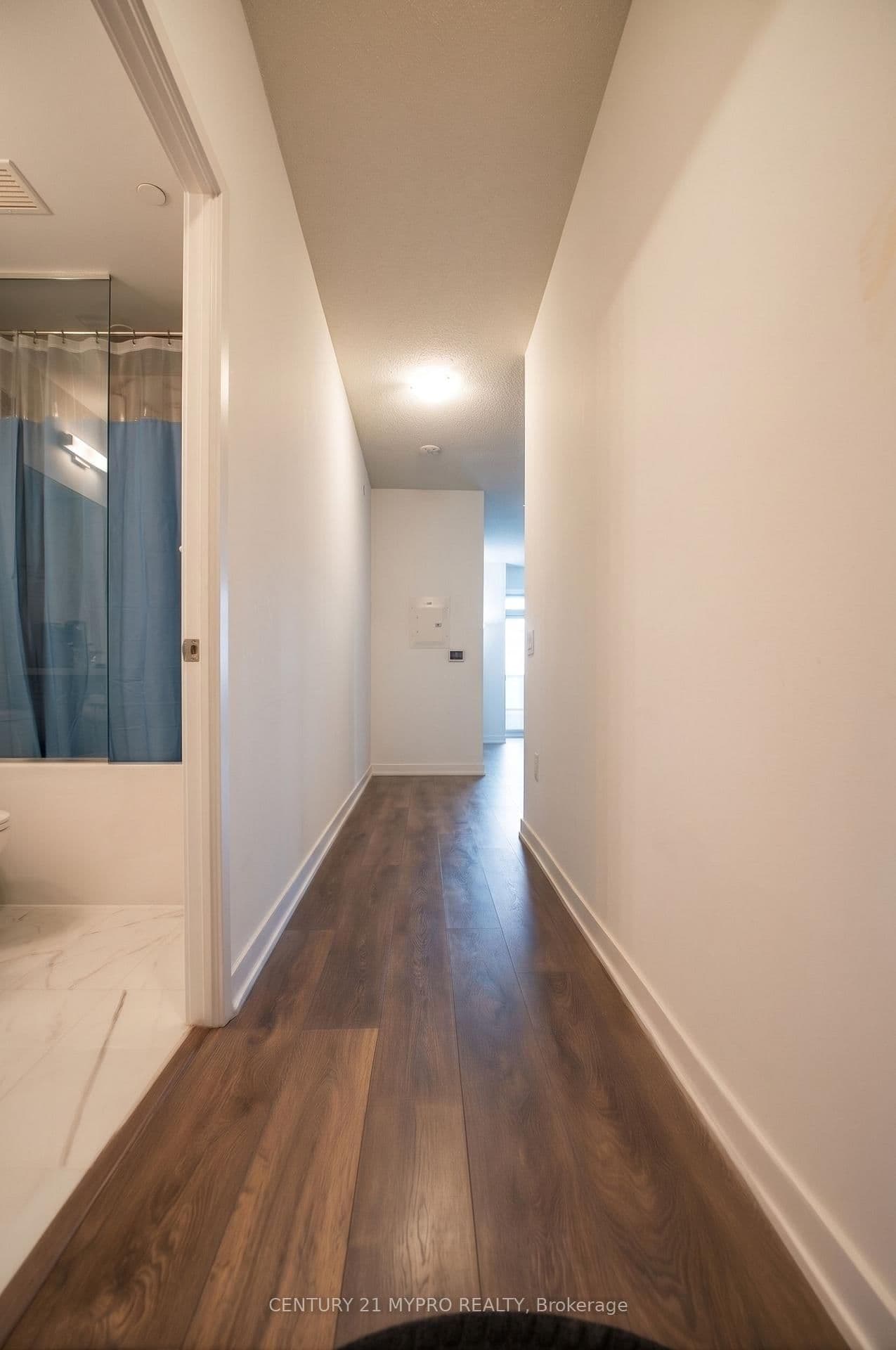 38 Honeycrisp Crescent, Unit 1021 - Image 5