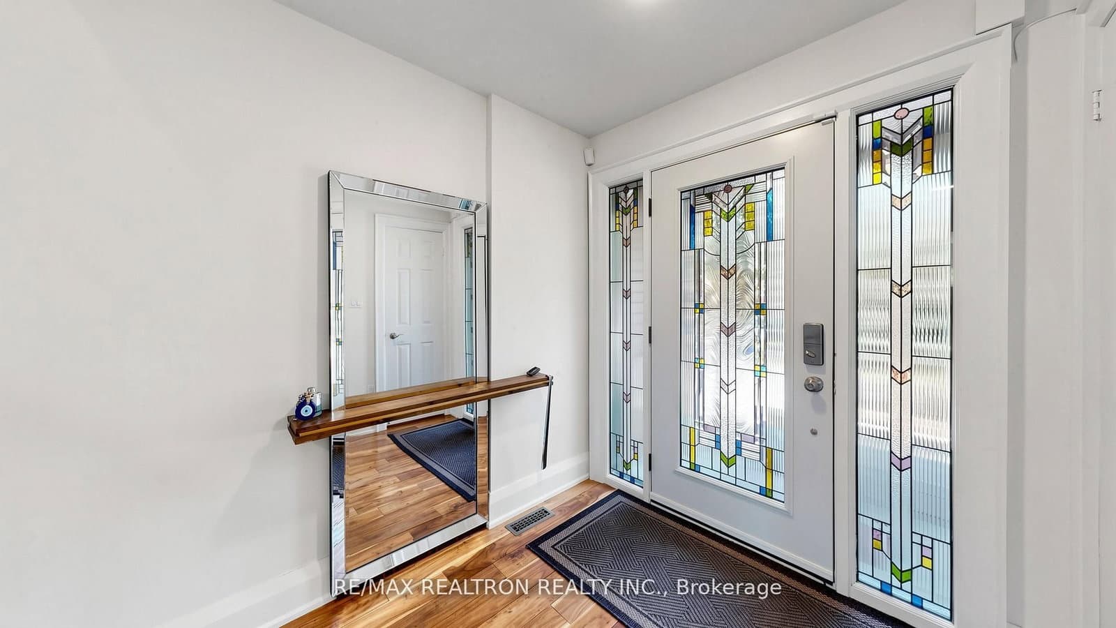 27 Mistleflower Court - Image 3