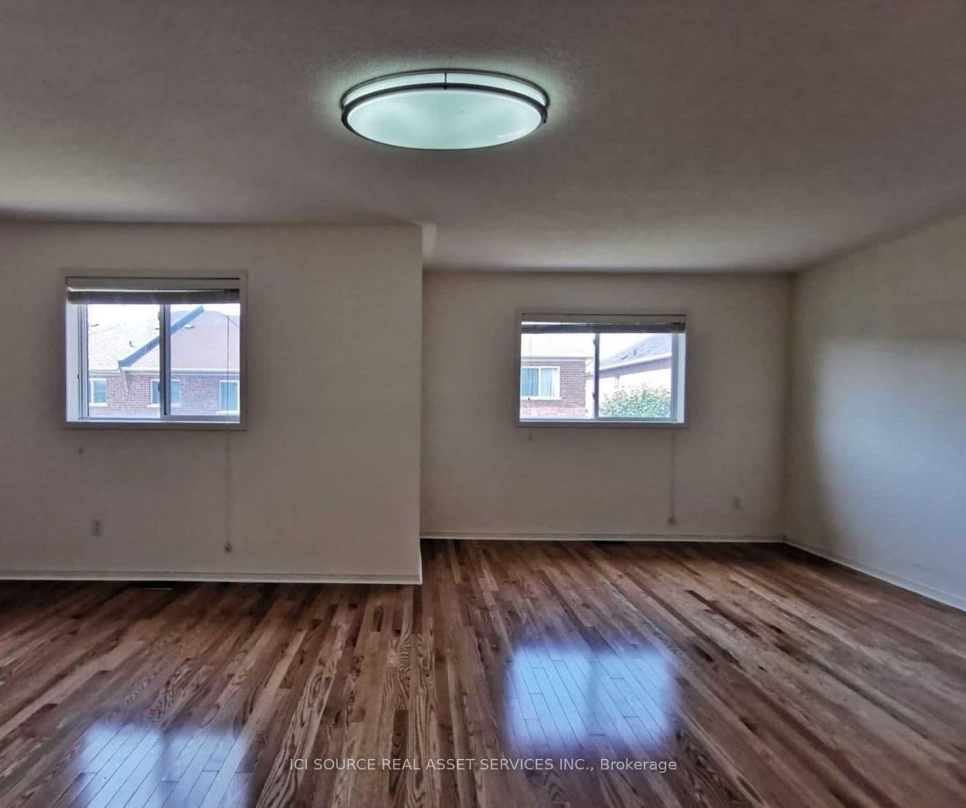 8 Maffey Crescent - Image 5