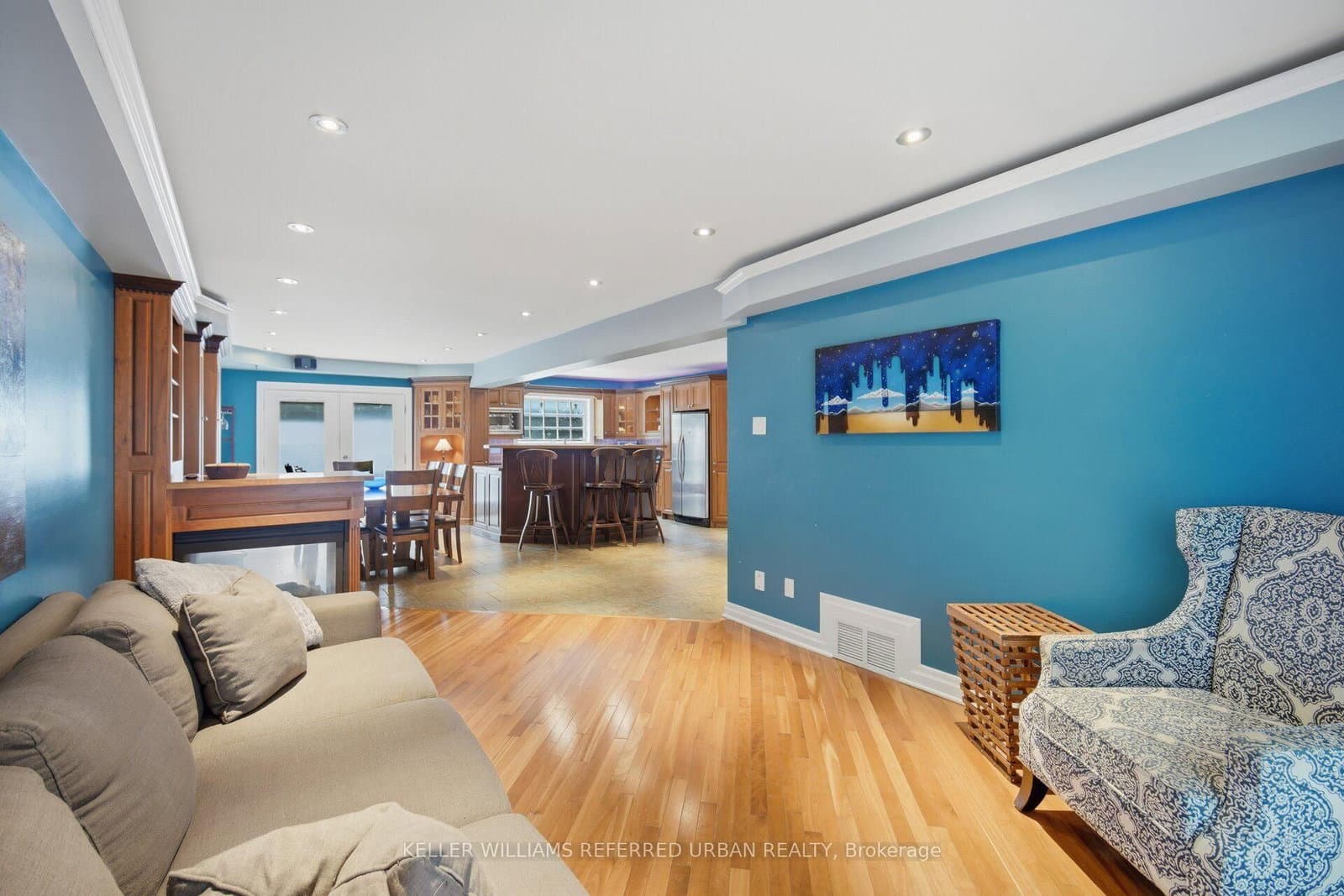 82 Eastman Crescent - Image 6