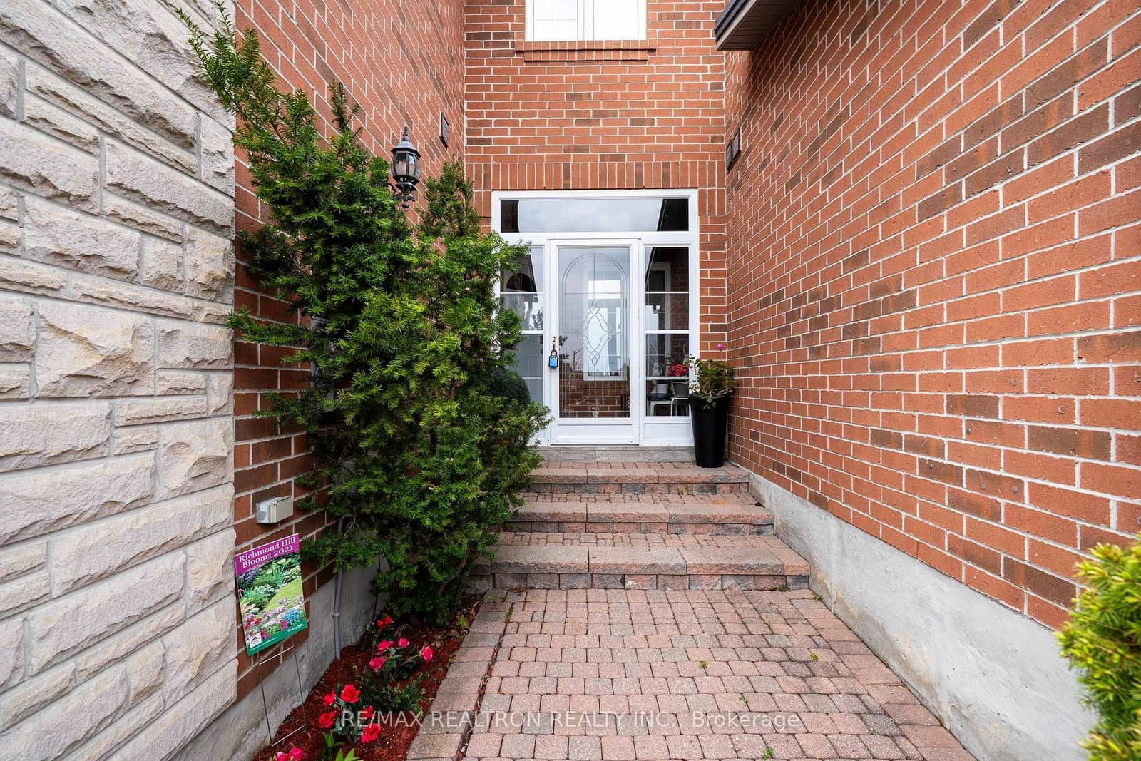36 Edgemont Court - Image 3