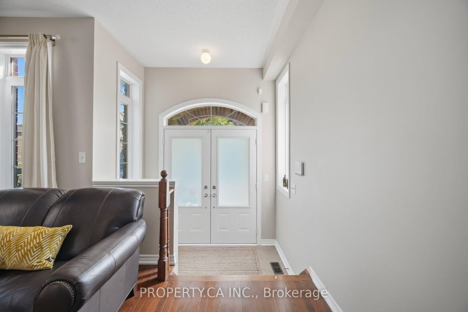 46 Fred Mclaren Boulevard - Image 5