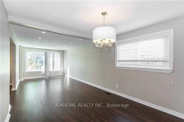 34 Hagerman Boulevard - Image 2