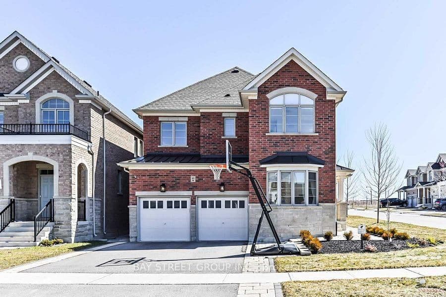 44 Clara May Avenue - Image 1