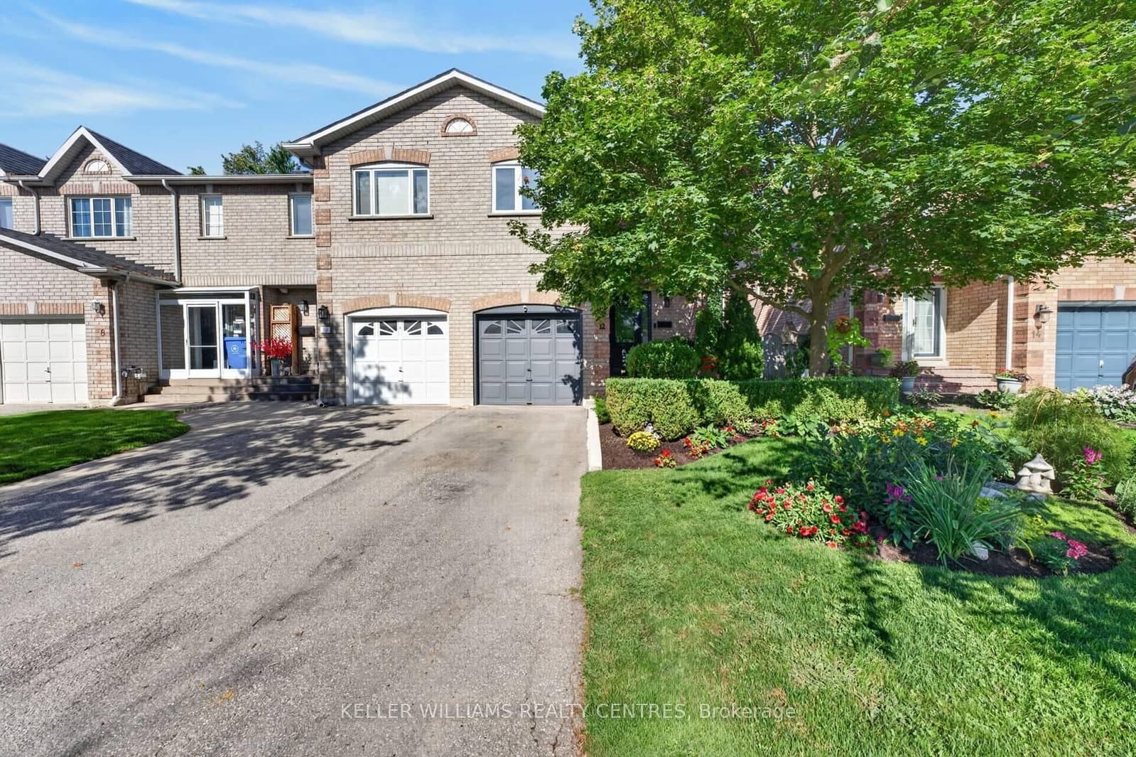 12 Lancaster Court - Image 1