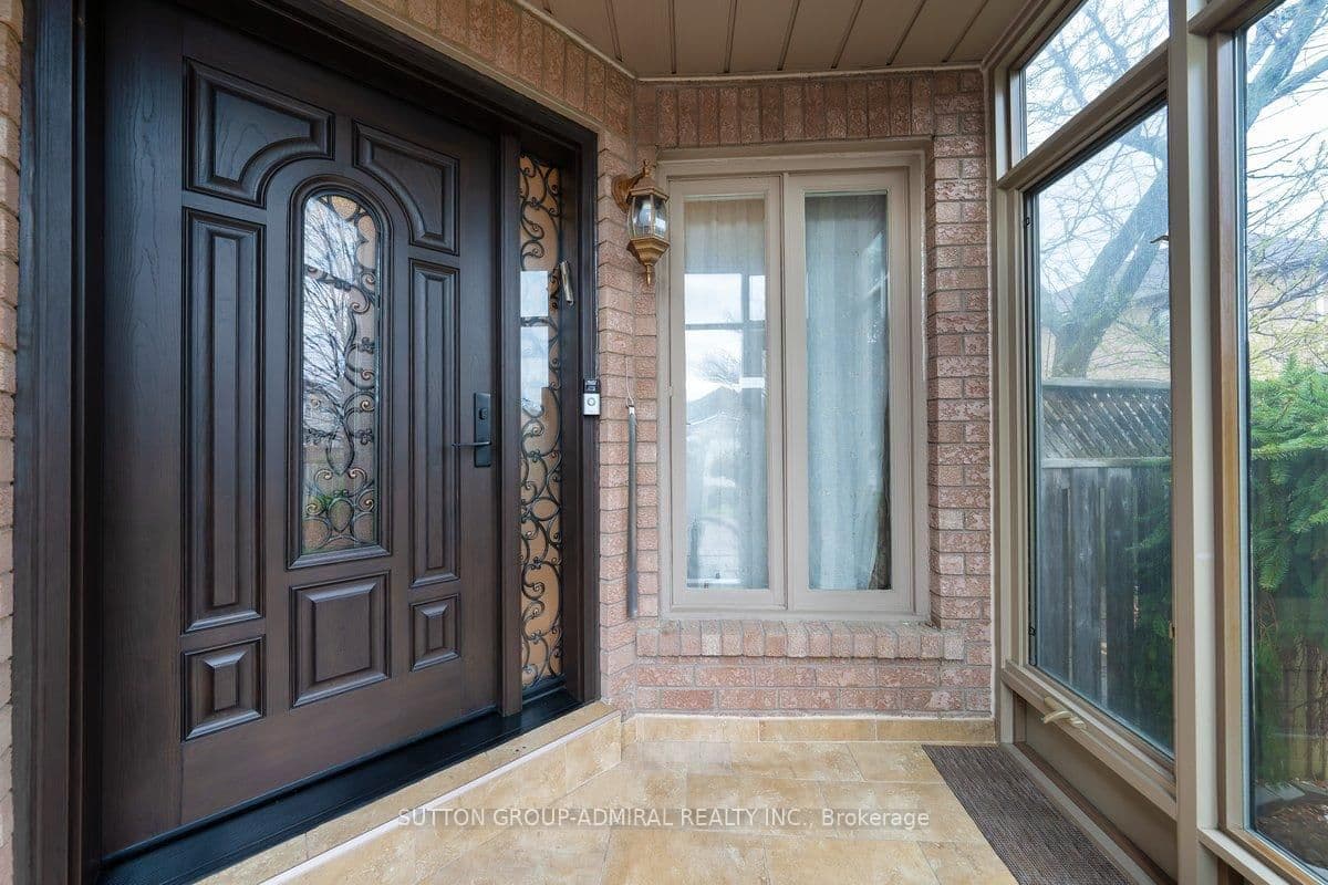 126 Redondo Drive E - Image 3
