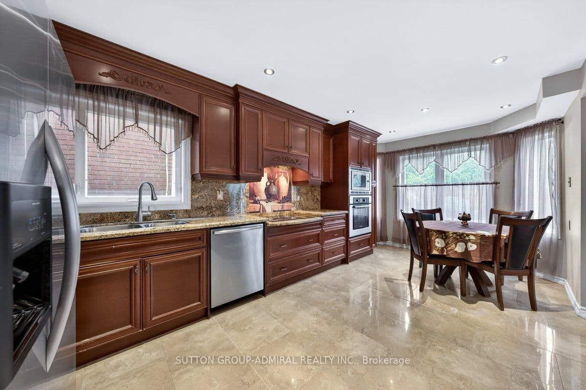 126 Redondo Drive E - Image 5