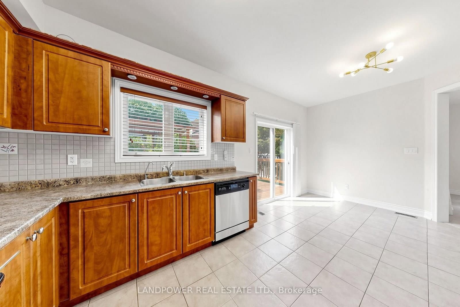 193 Helen Avenue - Image 6