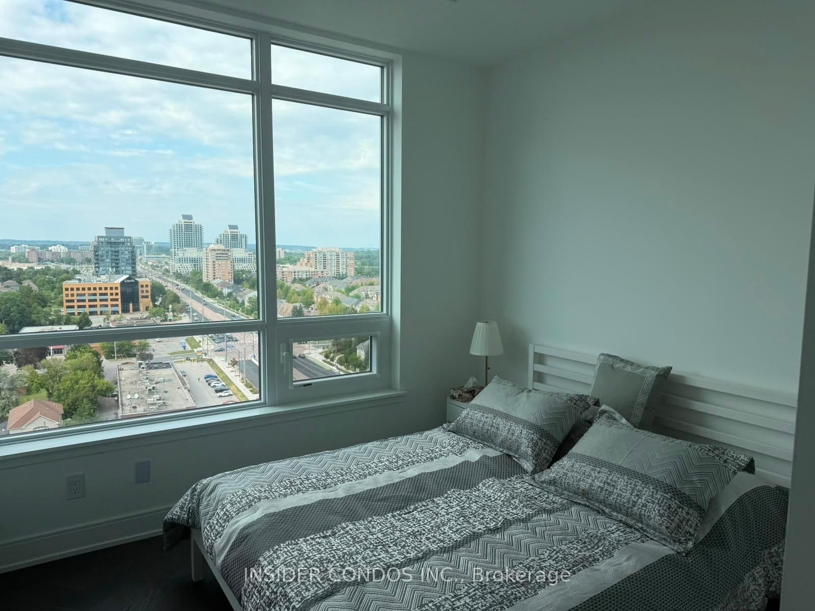 8888 Yonge Street, Unit 1402 - Image 6