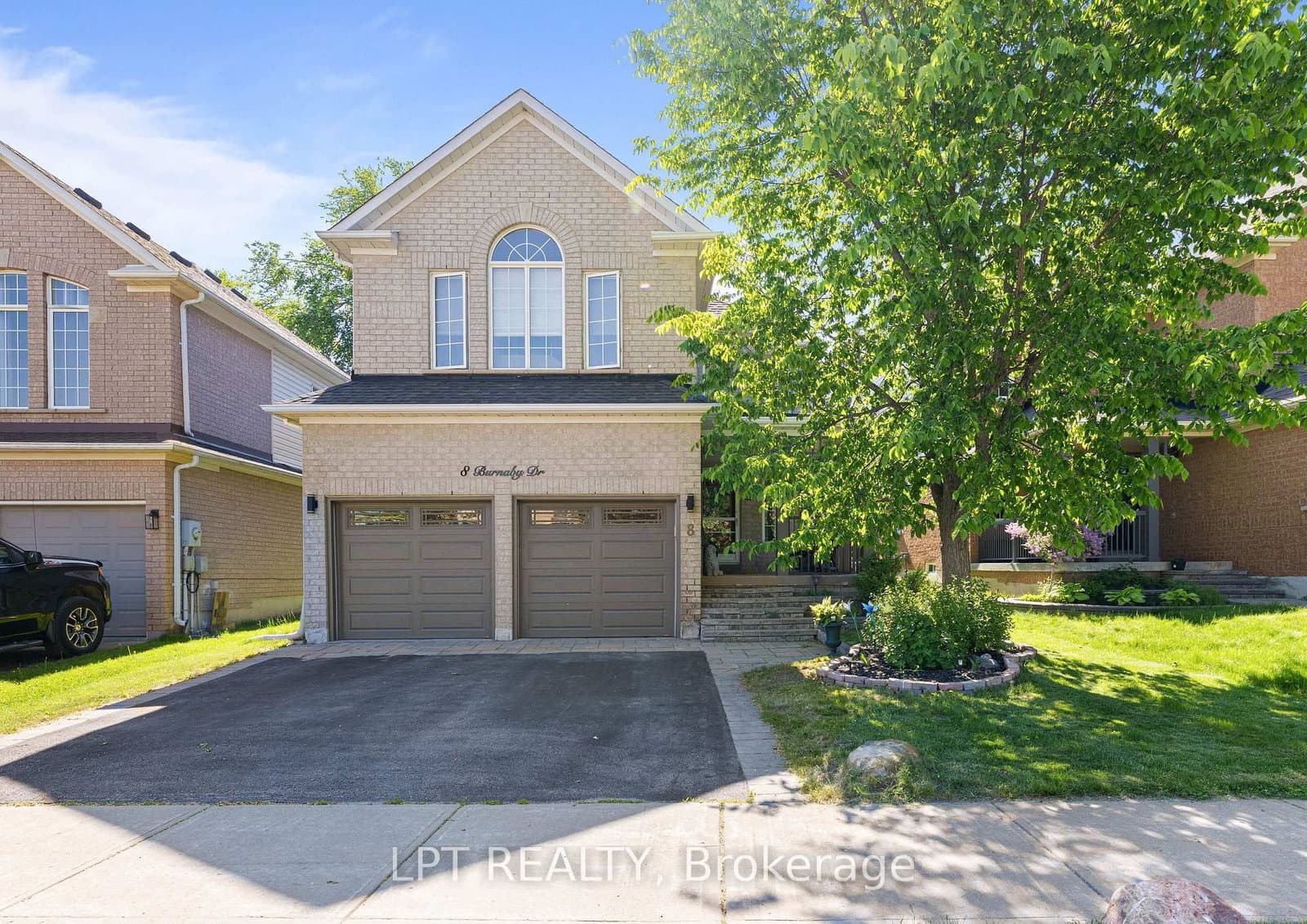 8 Burnaby Drive - Image 1
