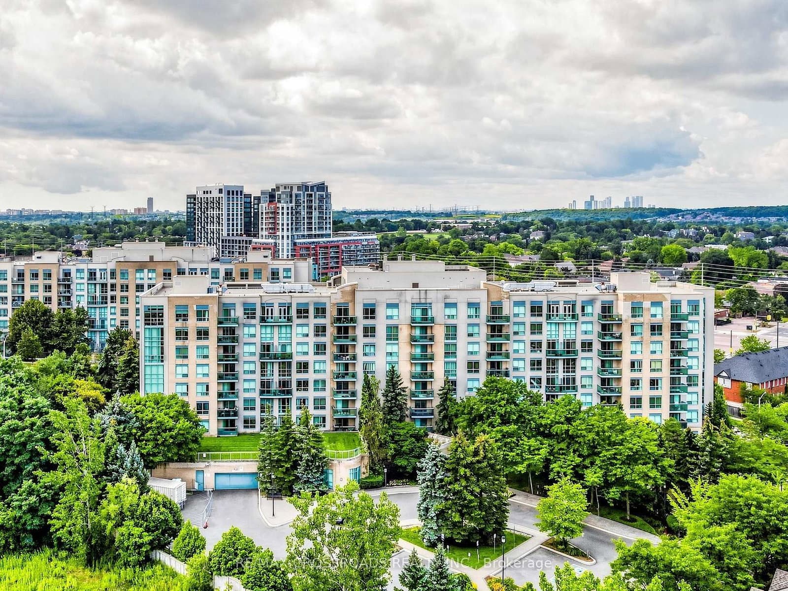 3 Ellesmere Street, Unit 713 - Image 1