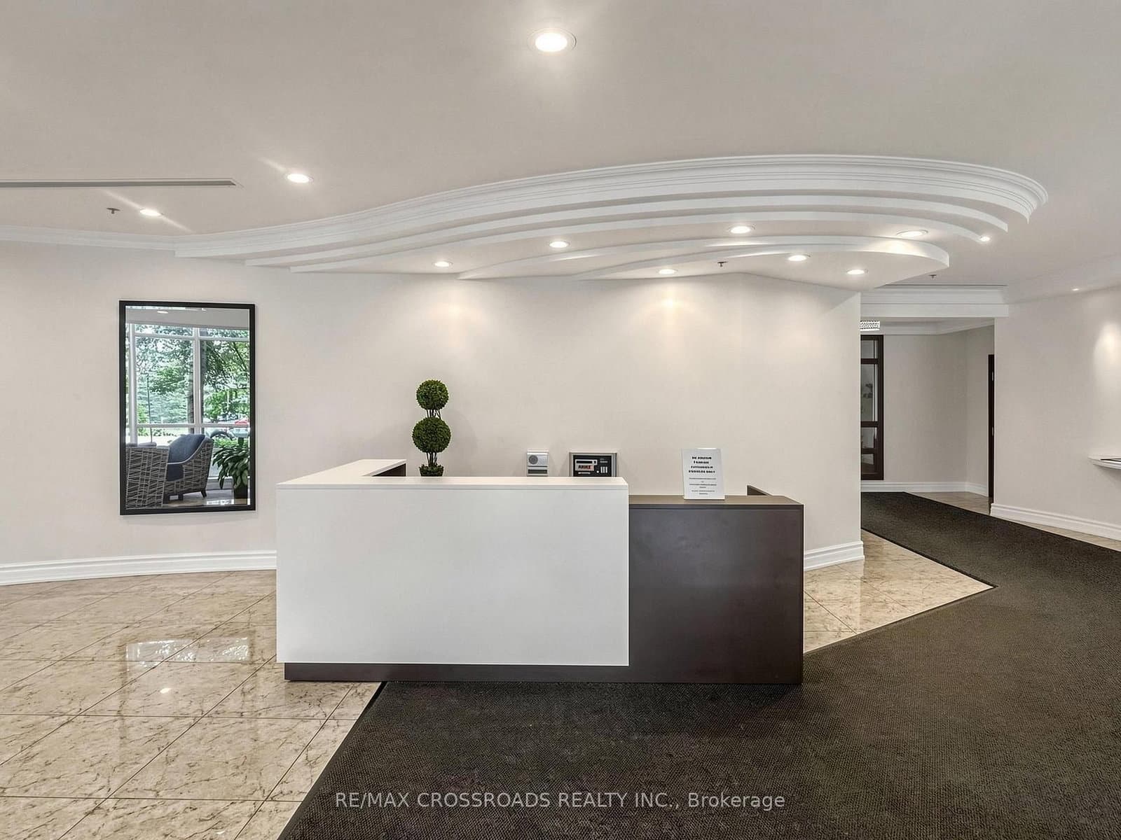 3 Ellesmere Street, Unit 713 - Image 4