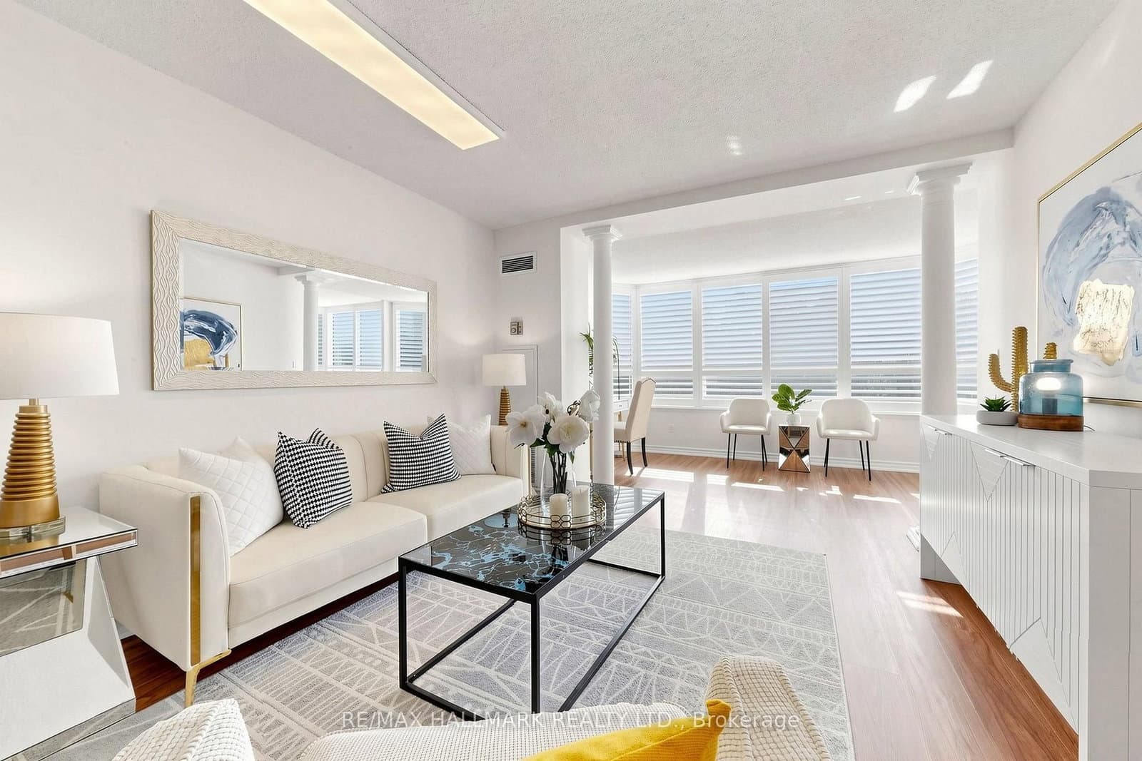 33 Weldrick Road E, Unit 210 - Image 4