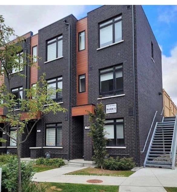 370 Red Maple Road, Unit 35 - Image 1
