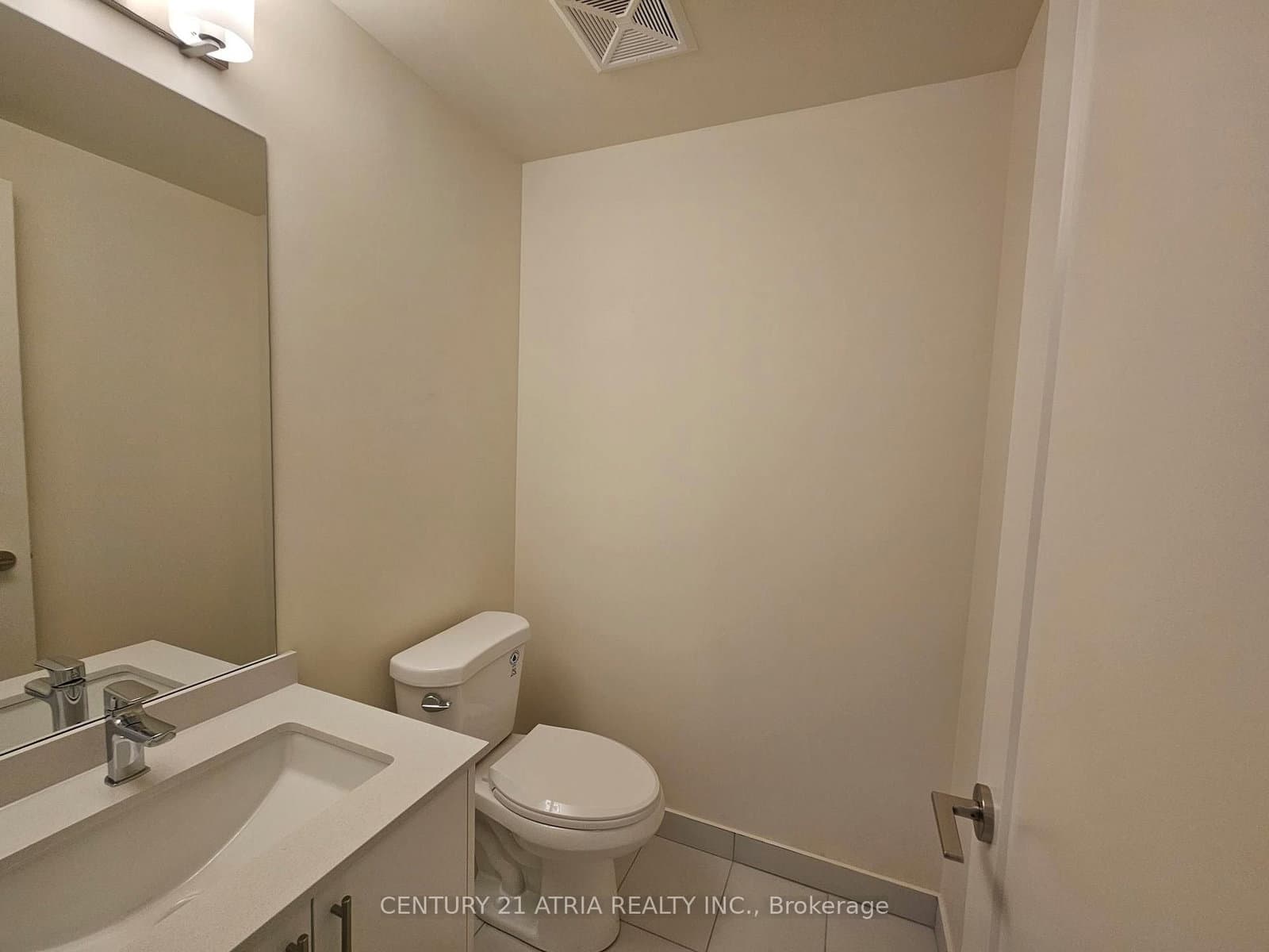 8960 Jane Street, Unit 1108 - Image 2