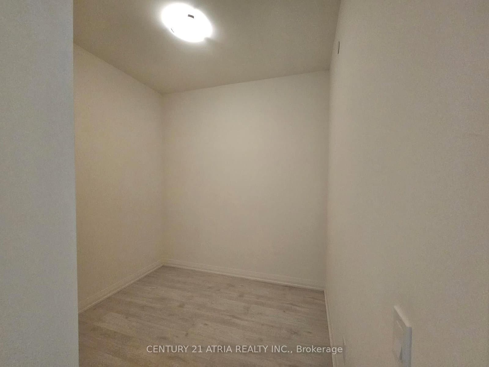 8960 Jane Street, Unit 1108 - Image 3