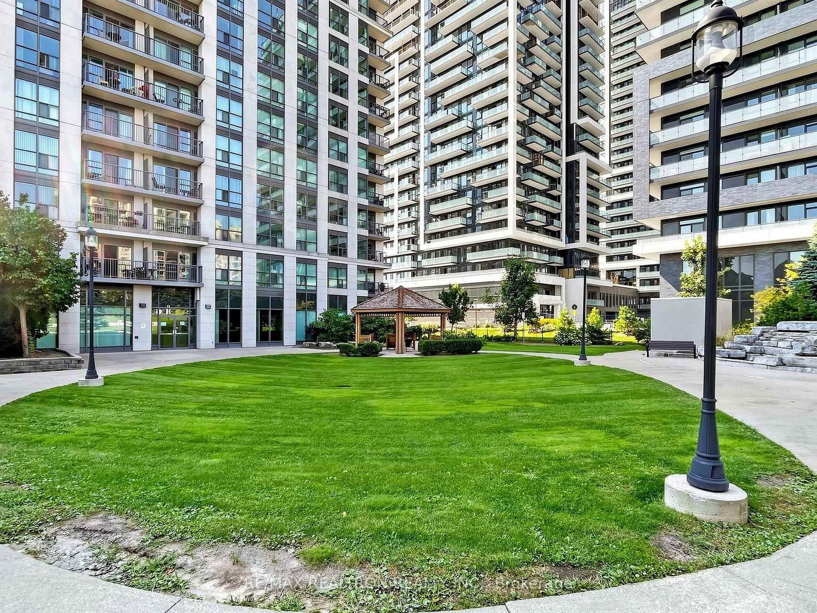 185 Oneida Crescent, Unit 918 - Image 5