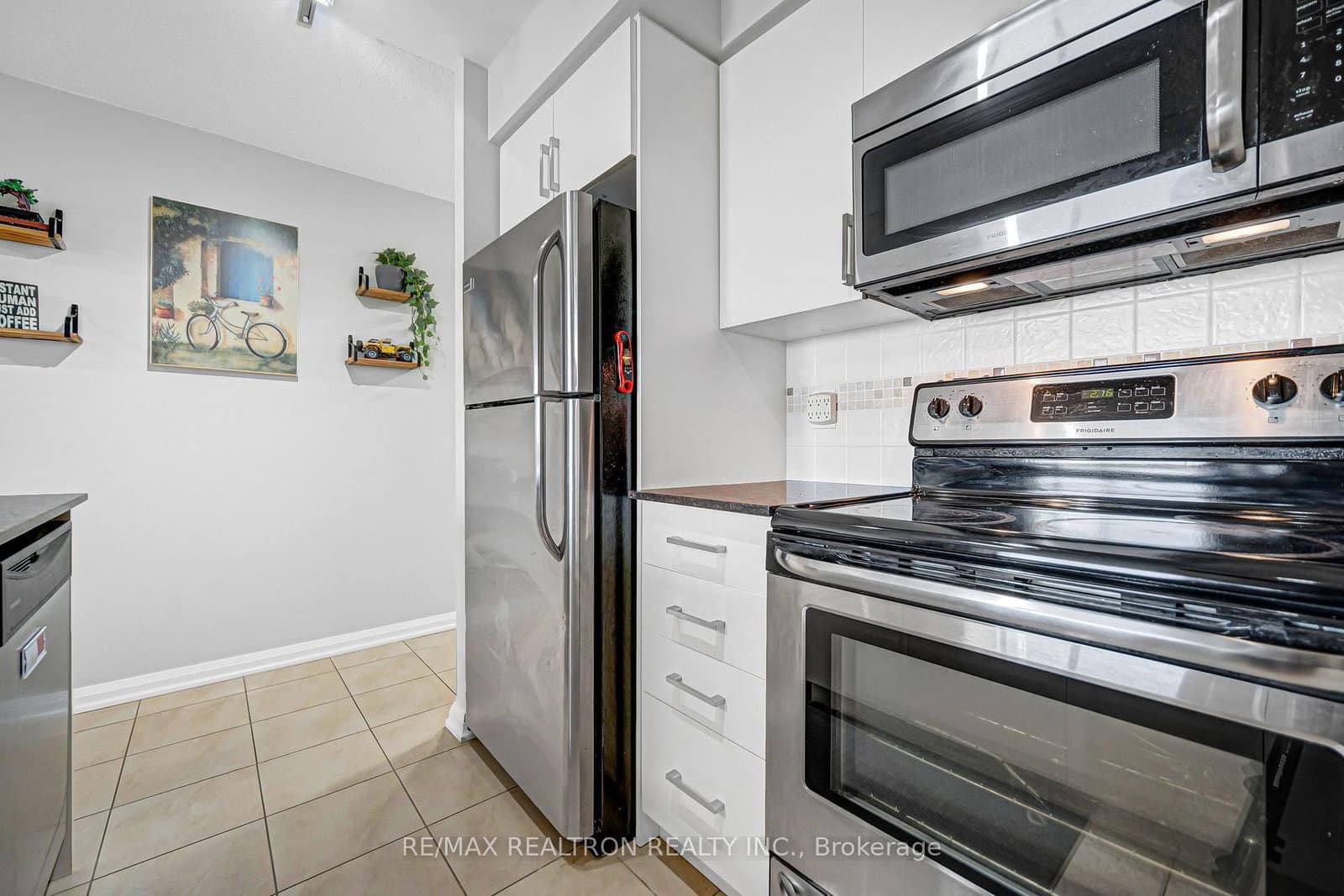 73 King William Crescent, Unit Lph01 - Image 6