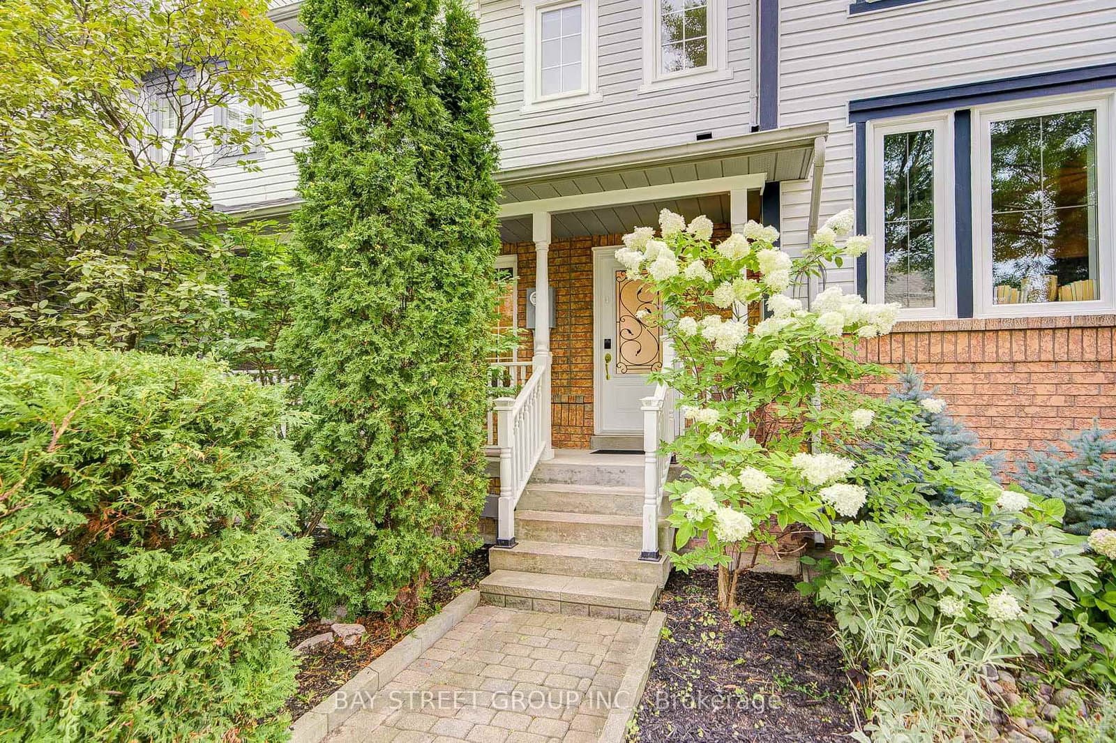 5 Luxton Avenue - Image 3
