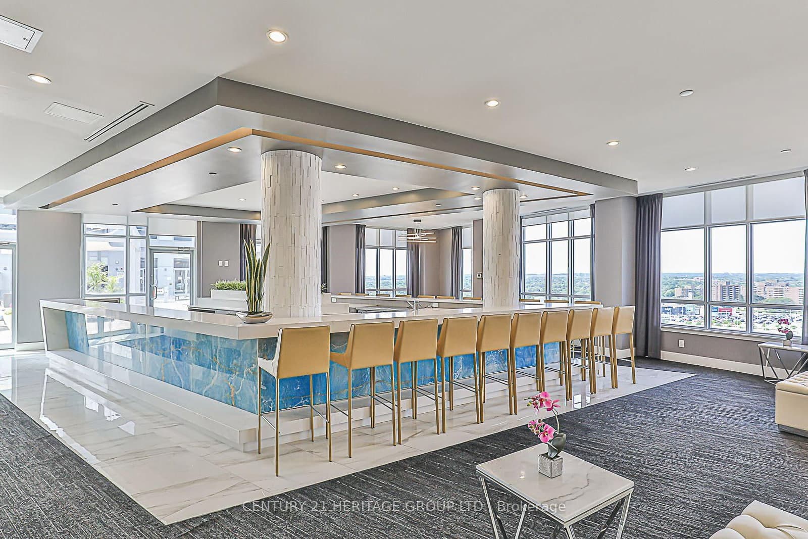 9205 Yonge Street, Unit #5LVL13 - Image 4