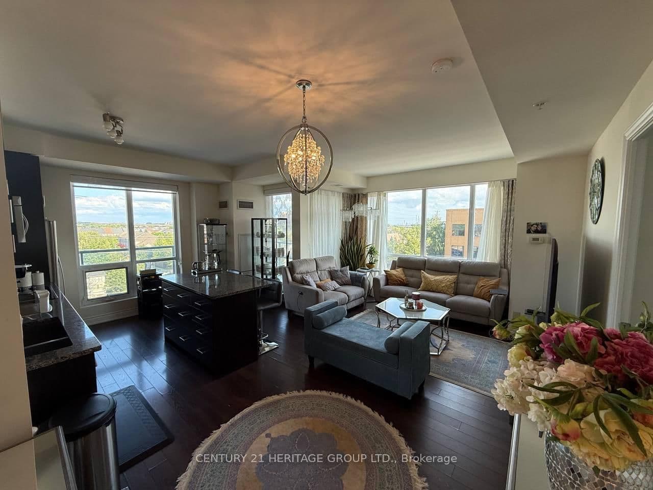 9088 Yonge Street, Unit 608A - Image 1